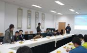 我馆志愿者与贵阳理工学院图书馆志愿者举行交流座谈会