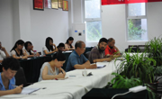 图书馆新馆建设暑期加班阶段总结会召开